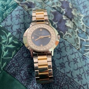 Vintage Woldman Electra Swiss Diamond Bezel Silver Tone Watch